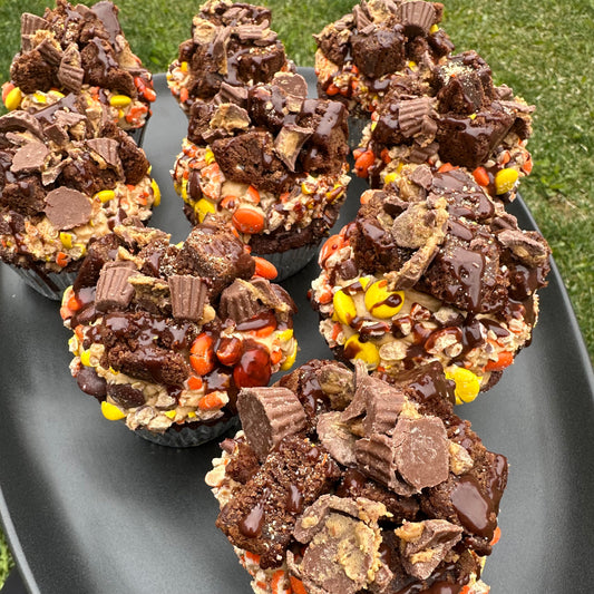 Reese’s Brownie Cookie Cupcakes