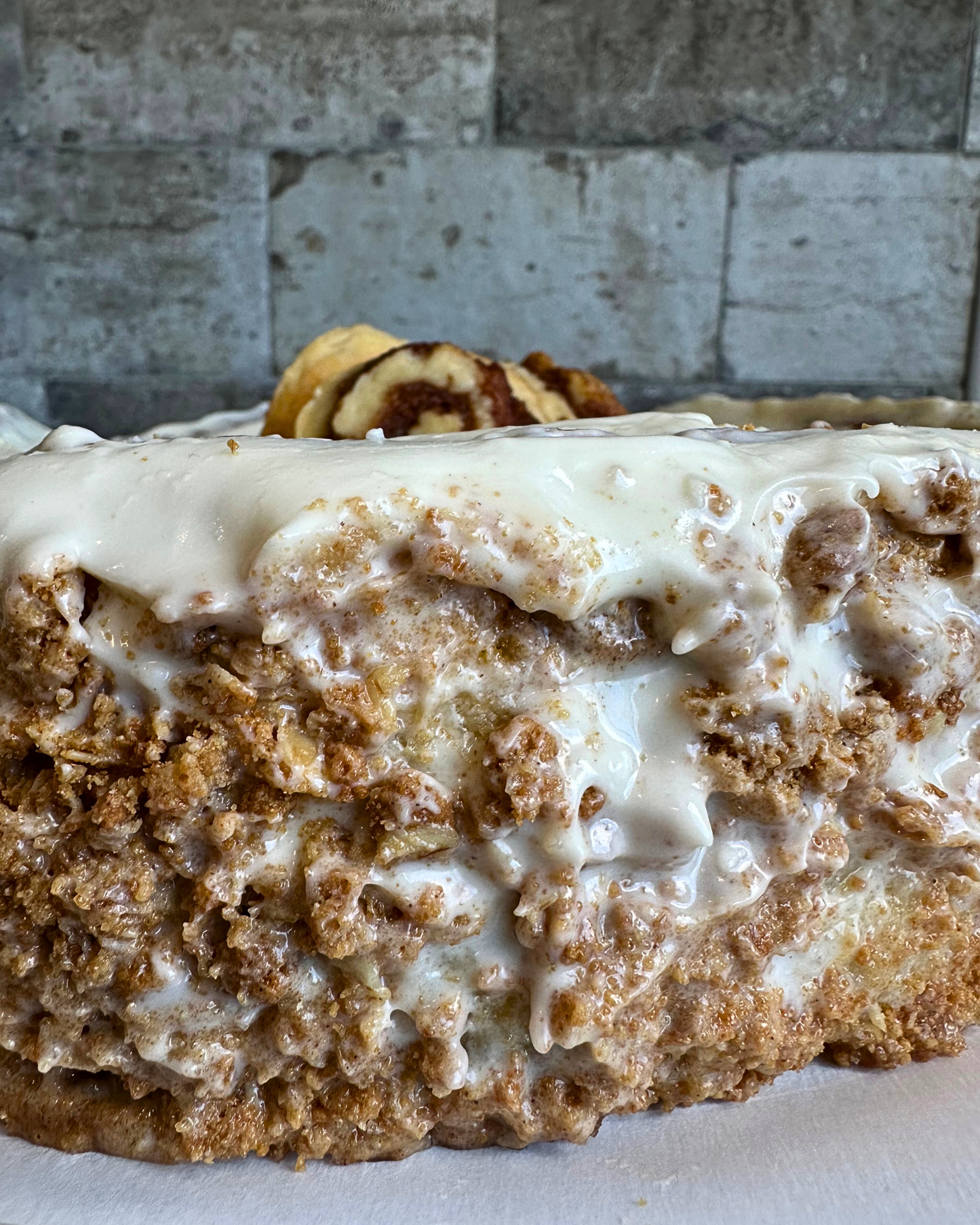 Cinnamon Bun Swirl Cake