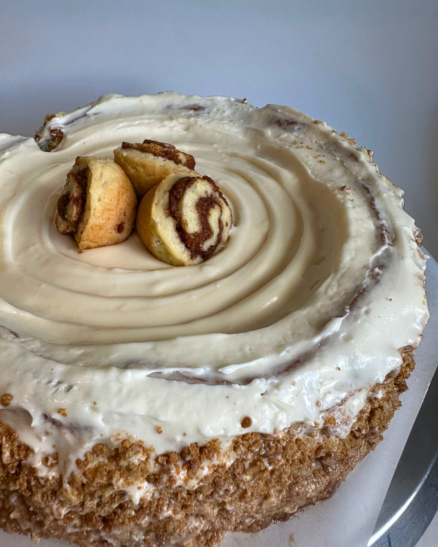 Cinnamon Bun Swirl Cake